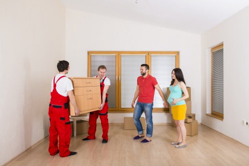 Selecting the right moving truck size for an Islington relocation
